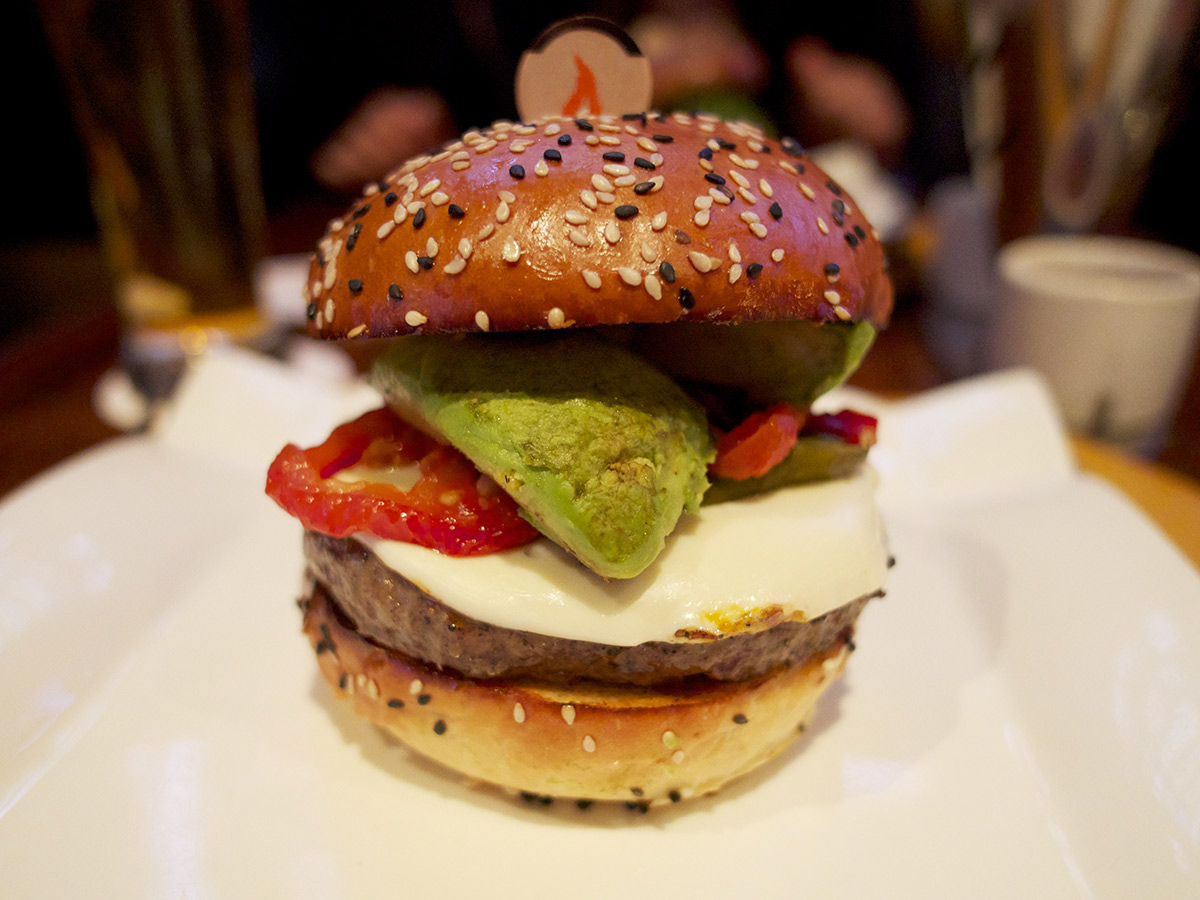 Possibly The Best Burger In Las Vegas At Burgr By Gordon Ramsay