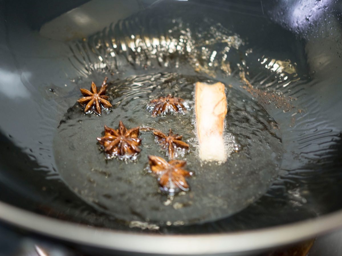 Sweating the star anise and cinnamon